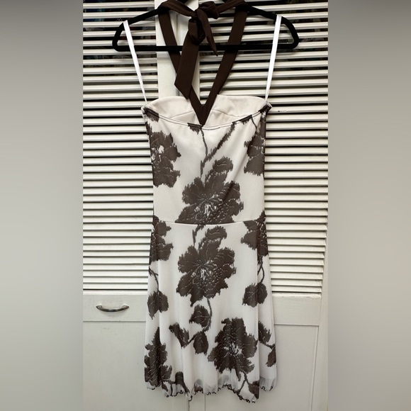 Jessica Tie Up Halter Floral Dress Size 6 - Picture 2 of 13